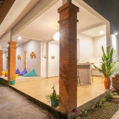 Aura Dormitory House Ubud 외부 사진