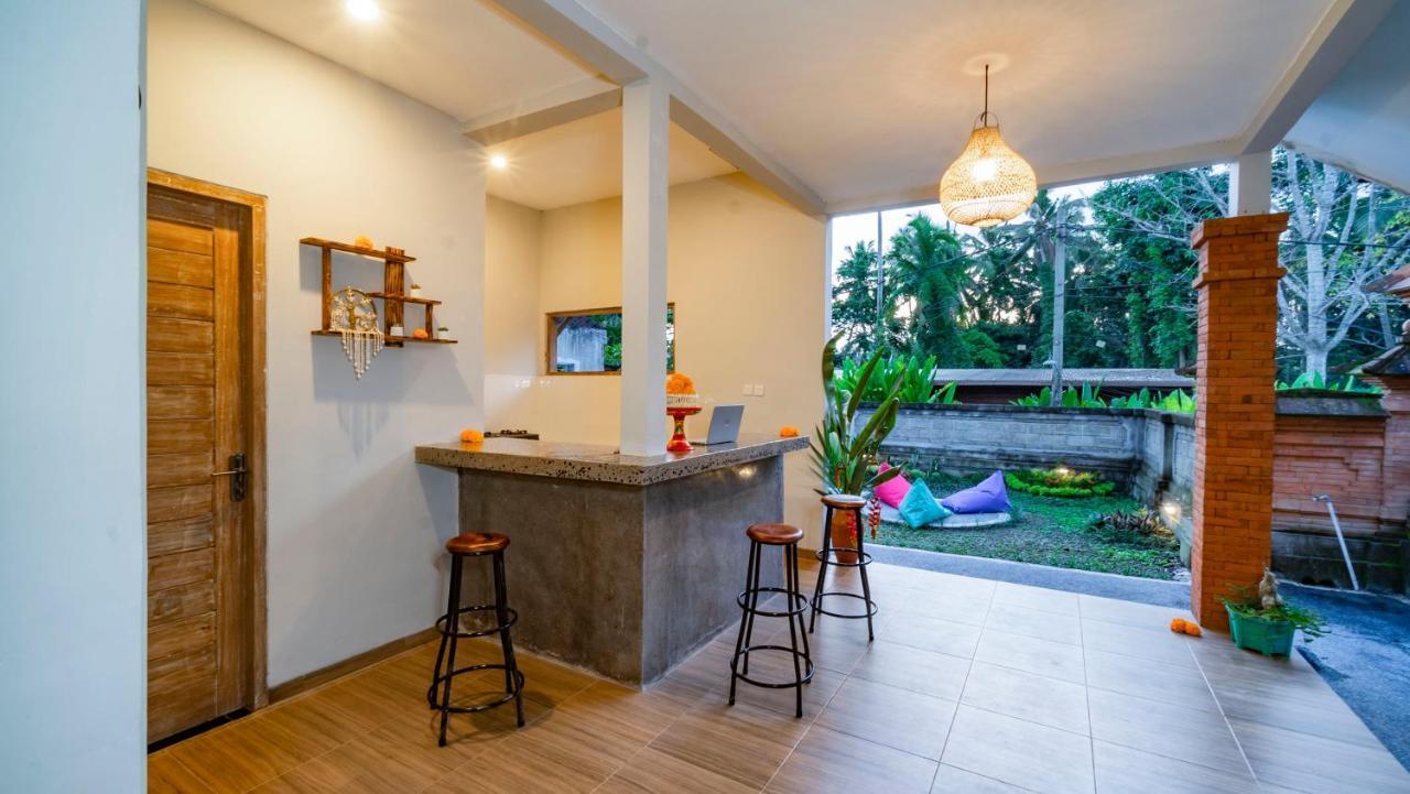Aura Dormitory House Ubud 외부 사진